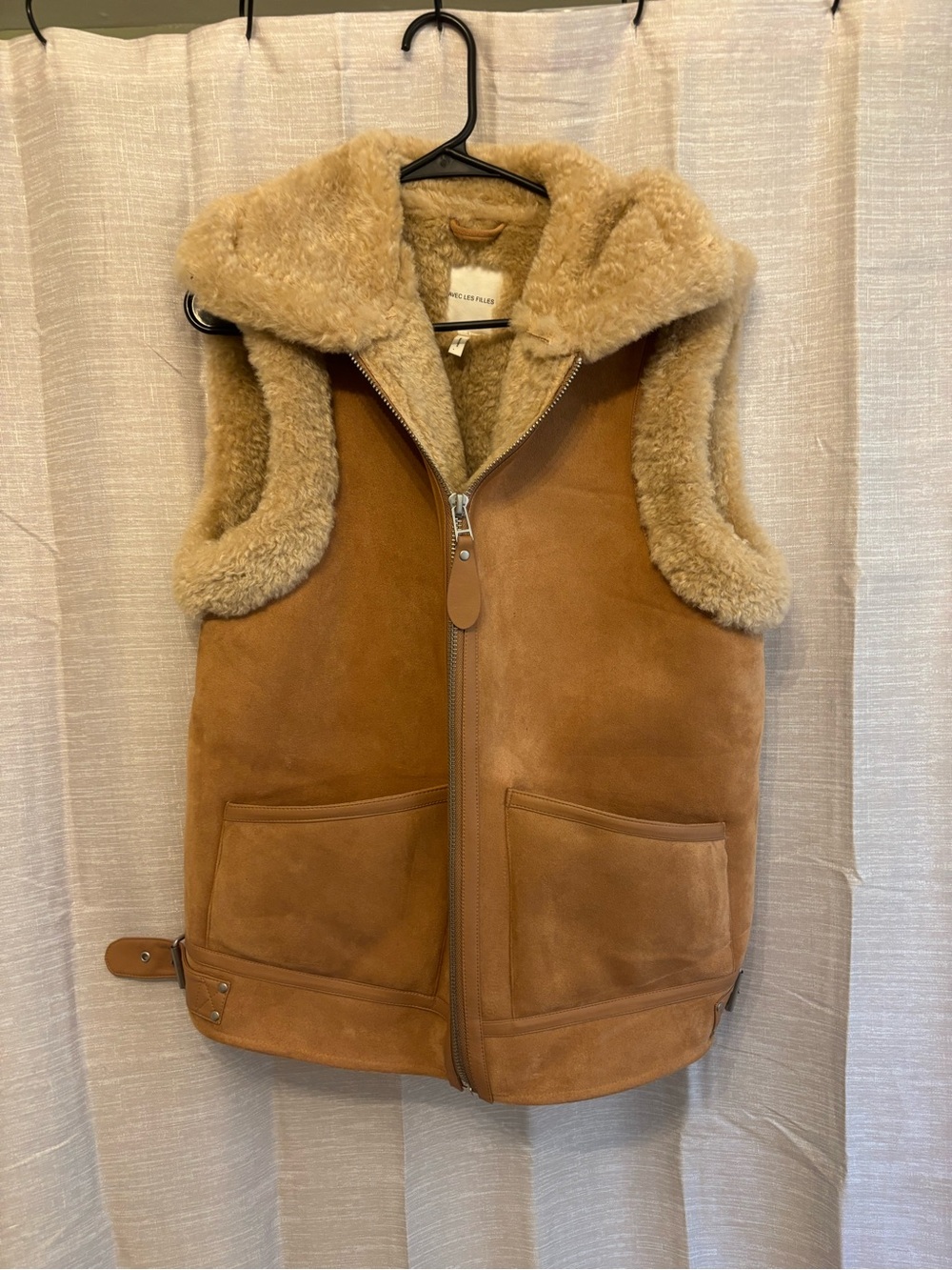 Avec Les Filles Plush Faux Shearling Vest in Camel